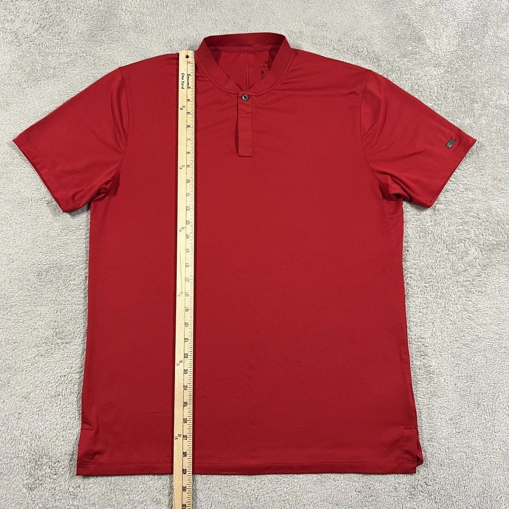 Nike Tiger Woods Polo Shirt Mens Medium Sunday Red Blade Collar Golf BV9219